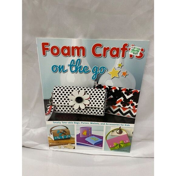 5 Crafting books lot For Foam Crafts Woodlet’s and Pom Pom’s Assorted Crafts - Picture 11 of 12